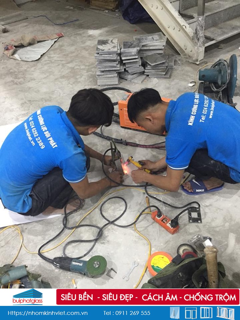 Công trình lan can cầu thang kính inox tại TP Hải Phòng