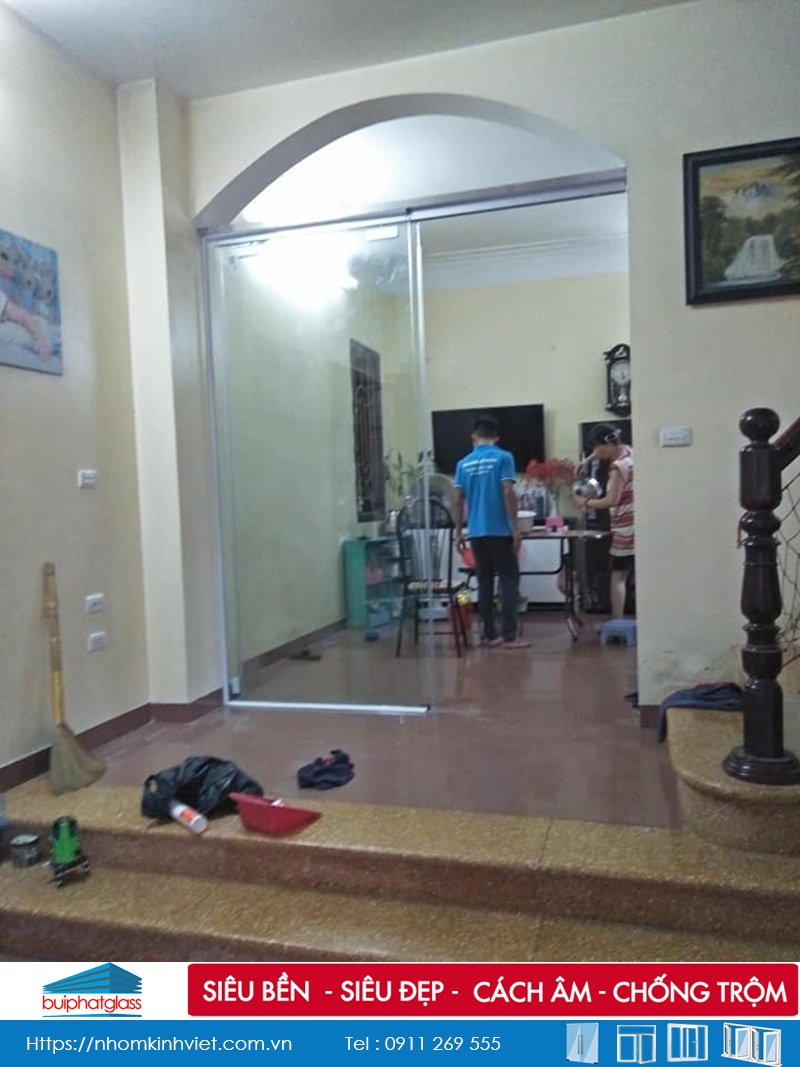 Lắp cửa kính lùa AMG nhà chú Dũng 120 Vĩnh Tuy, Minh Khai