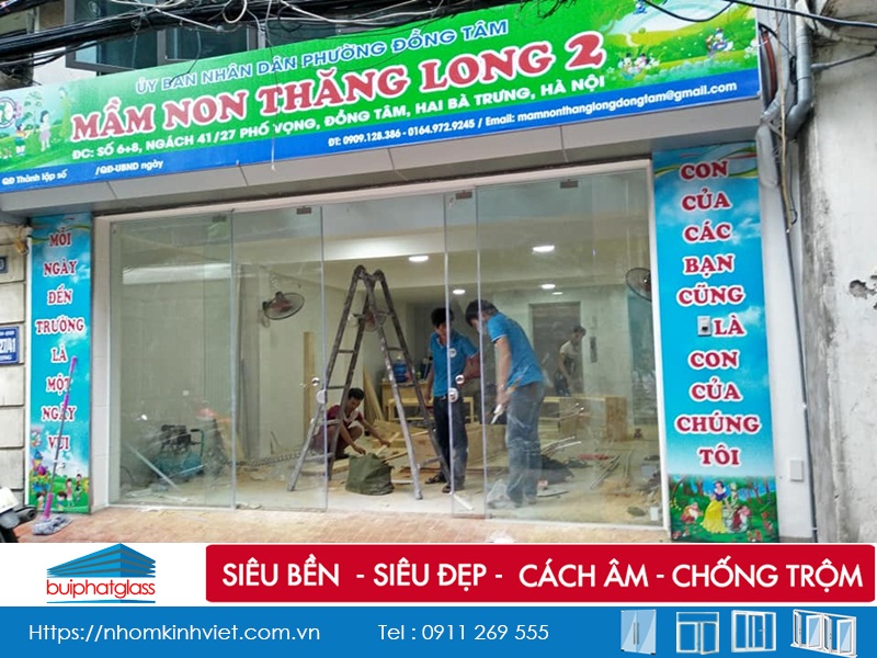 Lắp cửa kính cho trường mần non Thăng Long  tại Hai Bà Trưng