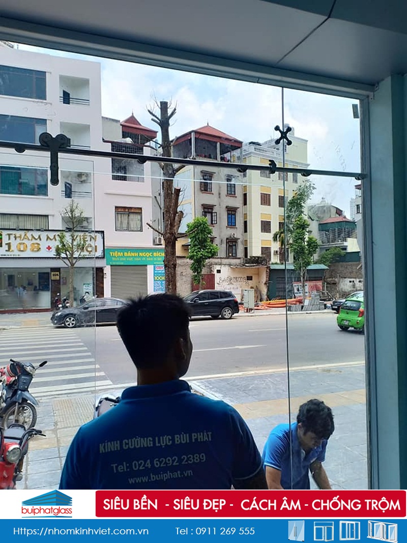 Lắp cửa kính lùa kép phi 25 đẹp tại Trần Đăng Ninh Kéo Dài