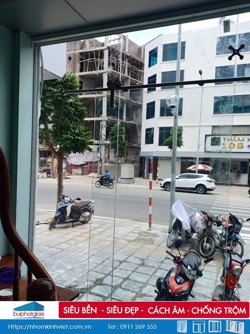 Lắp cửa kính lùa kép phi 25 đẹp tại Trần Đăng Ninh Kéo Dài