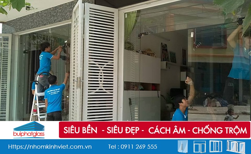 Thi công cửa kính thủy lực bản lề sàn tại Đô Nghĩa, Cầu Giấy