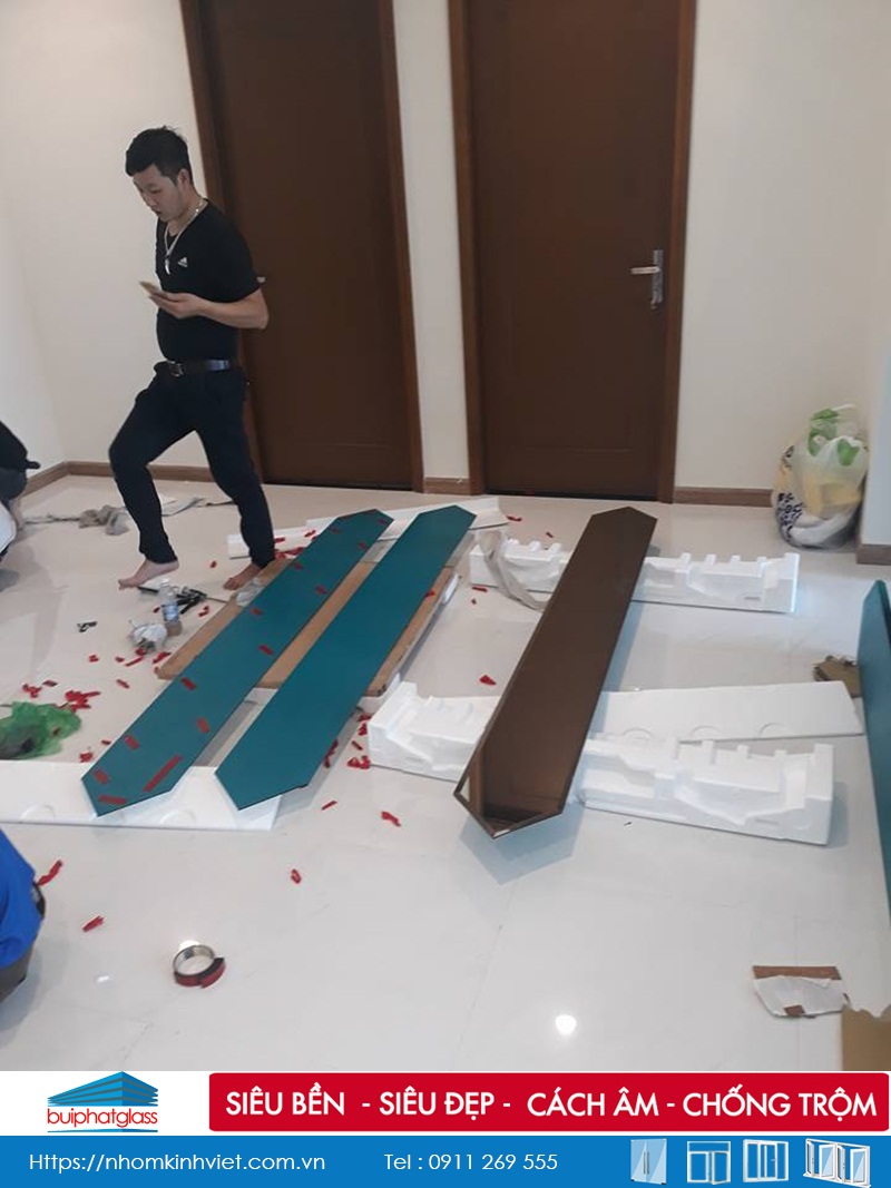 Gương nghệ thuật phòng khách tại Tân Cảng Bình Thạnh