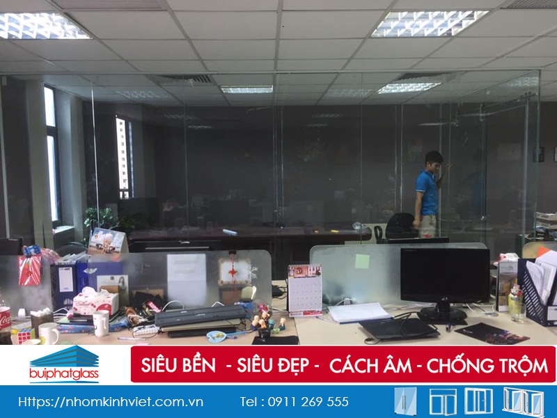 Lắp đặt vách kính cường lực văn phòng chị Mai Trần Thái Tông
