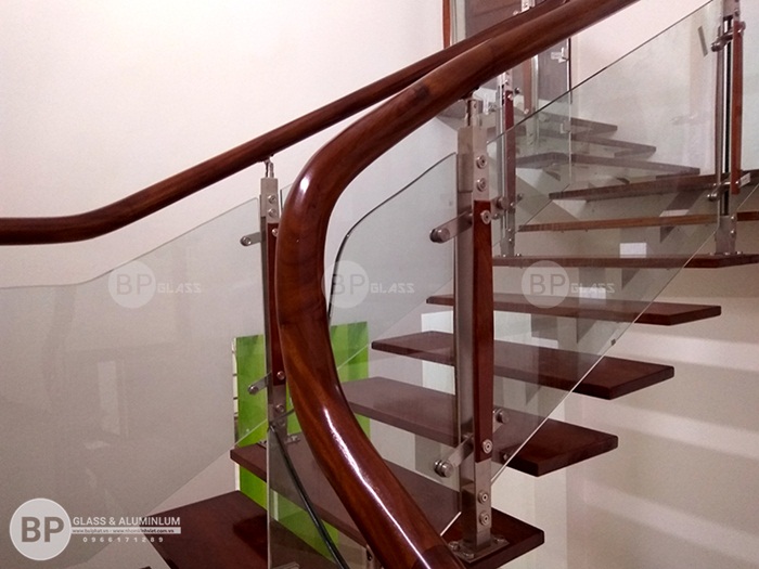 Chân trụ hình quả chám inox 304 Chân trụ hình quả chám inox 304