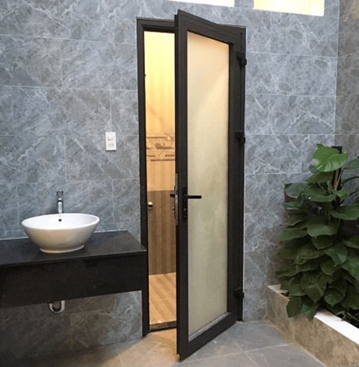 Dựa trên kích thước phòng tắm để tính kích thước cửa phòng tắm